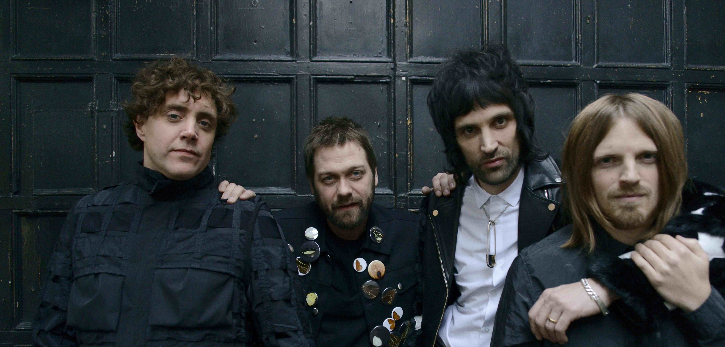 Review: Kasabian – ‘You’re In Love With A Psycho’3000 x 1436