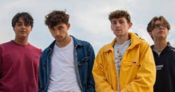 Review: Small Talk – Paris